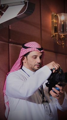 المصور بندر الروقي.. عدسة سعودية تصنع الفرق وتوثّق الإبداع
