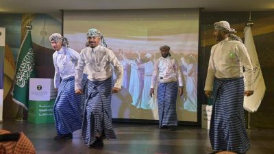 مشاركة فاعلة لفريقي صمة و الوسام التطوعيين في مبادرة “معايدة نماء المكية ” بمكة المكرمة