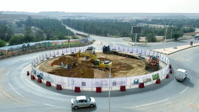 أمانة القصيم تبدأ تنفيذ ميدان بمحافظة الشماسية لرفع كفاءة شبكة الطرق