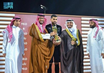 نائب أمير عسير يتوّج أبها بكأس دوري الدرجة الأولى للموسم الرياضي 2025 – 2026