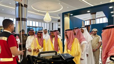 الهلال الأحمر السعودي يشارك في منتدى الصحة والأمن في الحج بجدة ويستعرض جاهزيته الإسعافيّة وتقنياته الحديثة