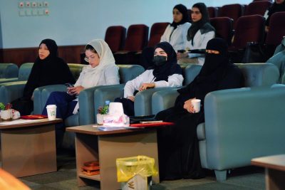 “مركزي” القطيف يعرّف بمستجدات الموجات فوق الصوتية الأساسية للحوامل
