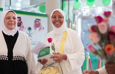 وزارة الشؤون الإسلامية تعلن اكتمال وصول ضيوف خادم الحرمين الشريفين للحج والعمرة والزيارة والبالغ عددهم 2500 حاجاً وحاجة يمثلون 104 دول من مختلف قارات العالم