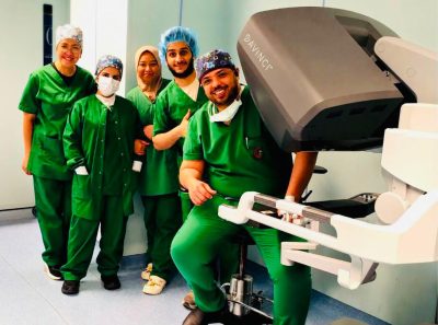 فريق طبي ينجح في زراعة كلى روبوتية خارج الغشاء البريتوني بالمدينة الطبية للحرس الوطني بالرياض