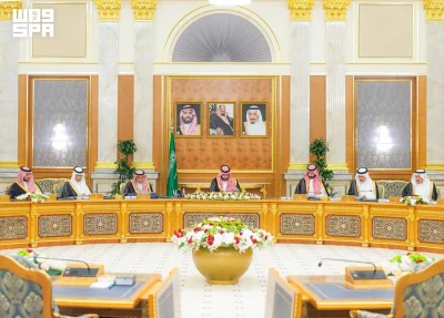 سمو ولي العهد يرأس جلسة مجلس الوزراء في جدة