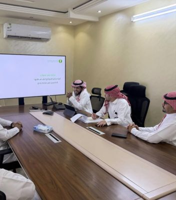 وزارة البيئة تنظم ورشة عمل لتعزيز التحول الرقمي في منصة بلدي لسرعة إنجاز العمل 