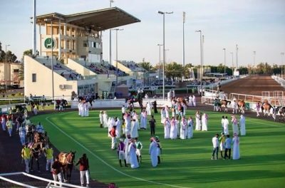 انطلاق أولى أمسيات موسم سباقات الطائف في ميدان الملك خالد للفروسية   