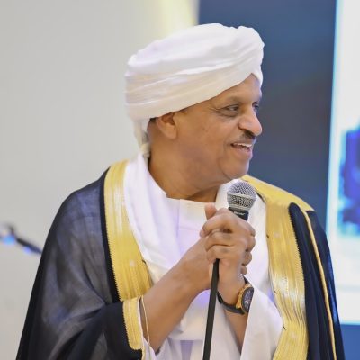 في مساء استثنائي ..  السفير الدكتور كرار التهامي يتوشح بدروع وشهادات الوفاء تكريما يليق بقامة وطنية صنعت الأثر