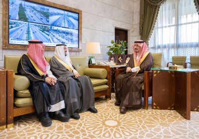 سمو أمير منطقة الرياض يستقبل عددًا من أعضاء مجلس إدارة جمعية “إنسان” ومدير عام الجمعية