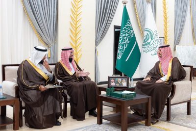محافظ الطائف يسلّم عددًا من الوحدات السكنية لمستفيدي الإسكان التنموي