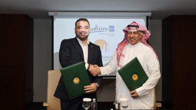 جمعية البر بجدة و”راديسون بلو السلام جدة” يوقعان شراكة مجتمعية لدعم العمل الاجتماعي التنموي