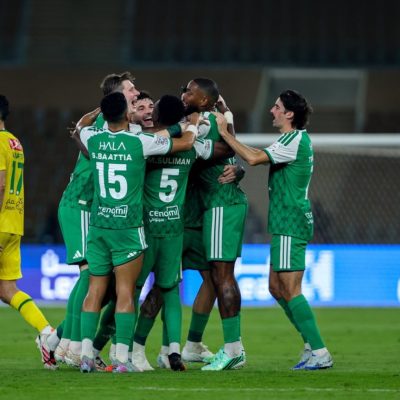 الأهلي يعبر الخليج برباعية في دوري روشن